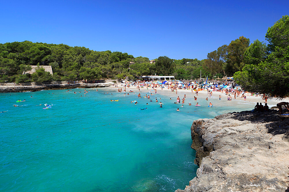 Platja de ses fonts de n'Alis, Parc Natural de Mondrago, Mallorca (Majorca), Balearic Islands, Spain, Mediterranean, Europe