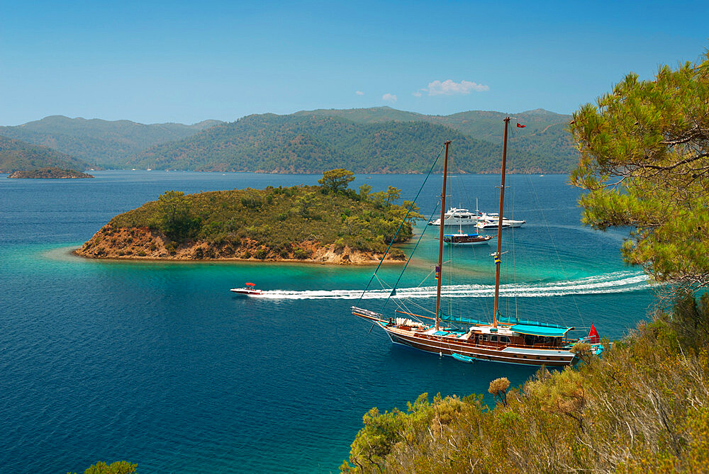 Gulet cruise, Fethiye Korfezi, Fethiye, Aegean, Anatolia, Turkey, Asia Minor, Eurasia