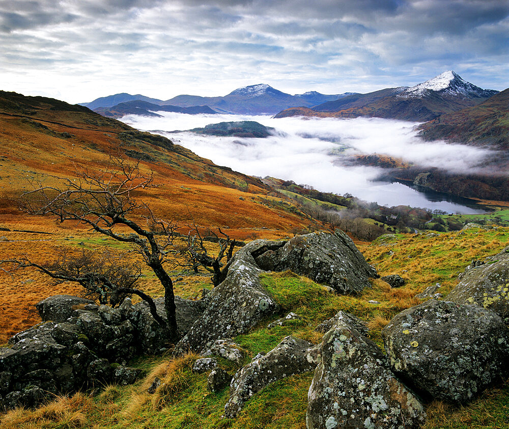 Mist over Llyn Gwynant and Snowdonia Mountains, Snowdonia National Park, Conwy, Wales, United Kingdom, Europe