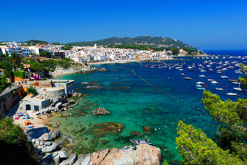 Calella de Palafrugell and Cap de St. Sebastia, Costa Brava, Catalonia, Spain, Mediterranean, Europe