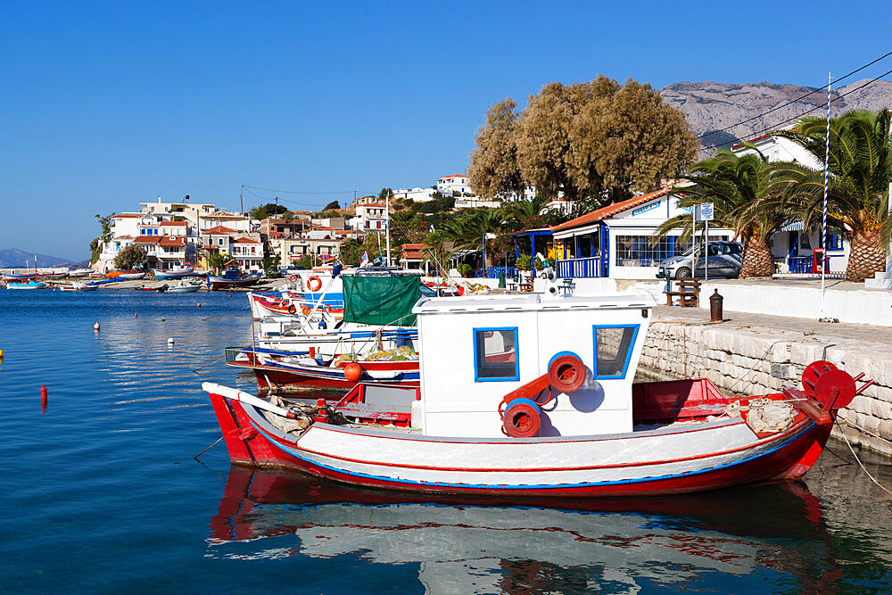 Fishing harbour, Ormos Marathokampos, Samos, Aegean Islands, Greece