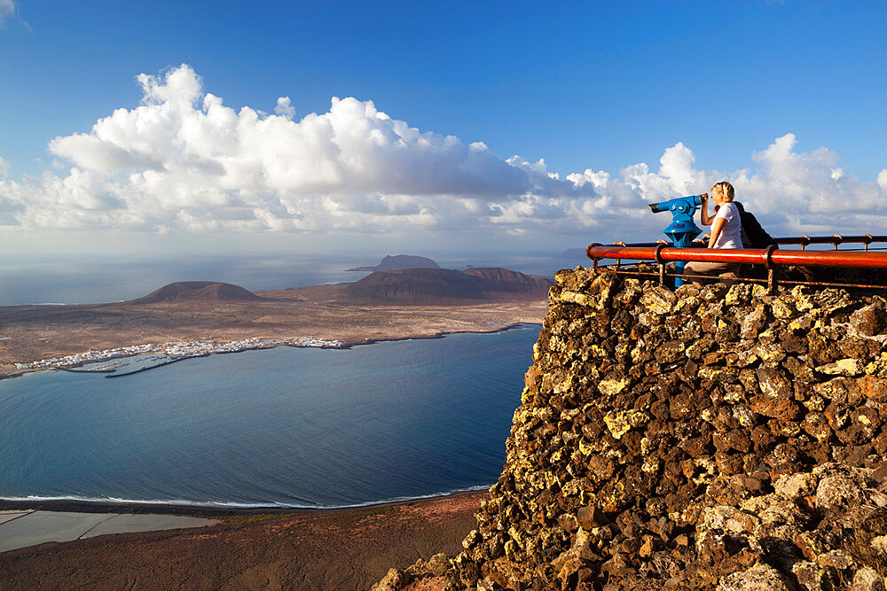 View to Isla Graciosa, Mirador del Rio, Lanzarote, Canary Islands, Spain