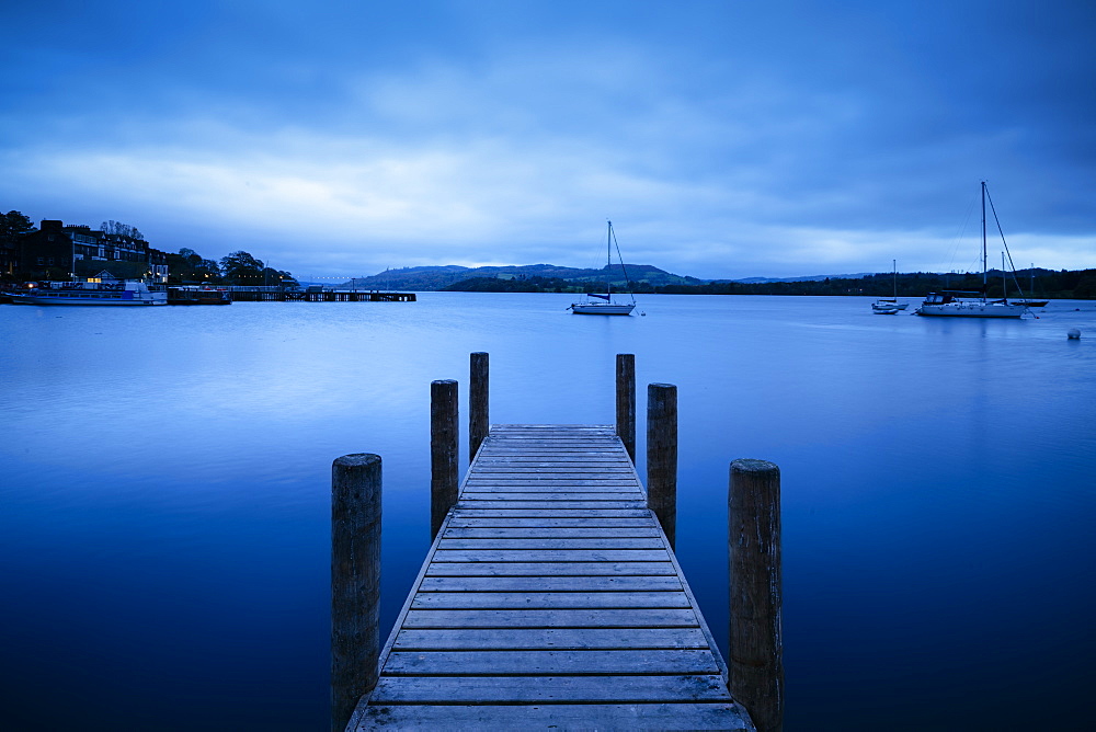 Jetty at dusk, Lake Windermere, Lake District National Park, UNESCO World Heritage Site, Cumbria, England, United Kingdom, Europe