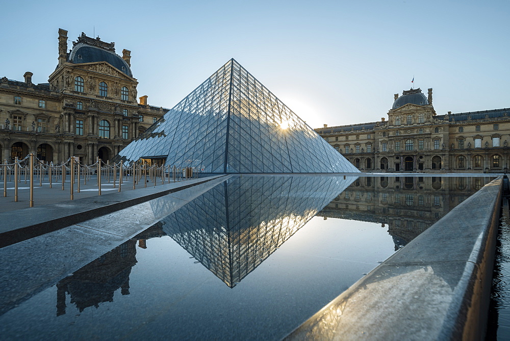 Louvre Museum and Pyramid at dawn, Paris, Ile-de-France, France, Europe