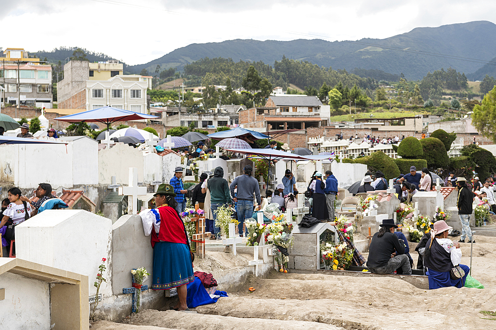 Dia de los Muertos (Day of the Dead) celebrations at Otavalo Cemetery, Imbabura, Ecuador, South America