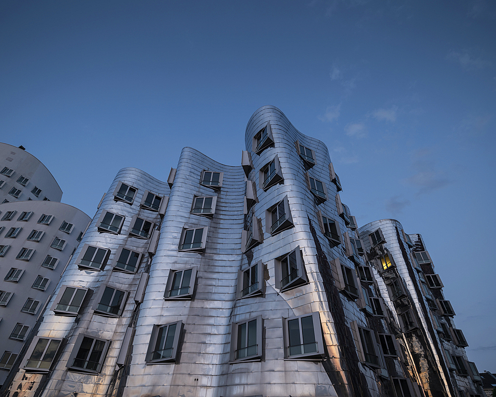 Gehry Bauten, architect Zaha Hadid, Medienhafen, Dusseldorf, North Rhine-Westphalia, Germany, Europe