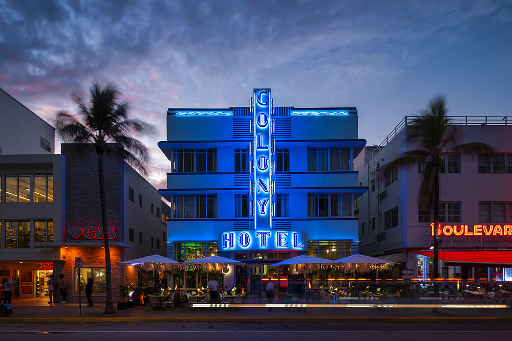 Art deco architecture of Ocean Drive at night, South Beach, Miami, Dade County, Florida, United States of America, North America