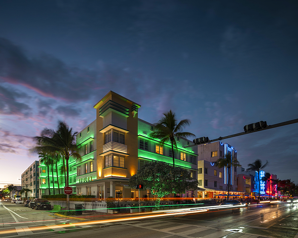 Art deco architecture of Ocean Drive at night, South Beach, Miami, Dade County, Florida, United States of America, North America