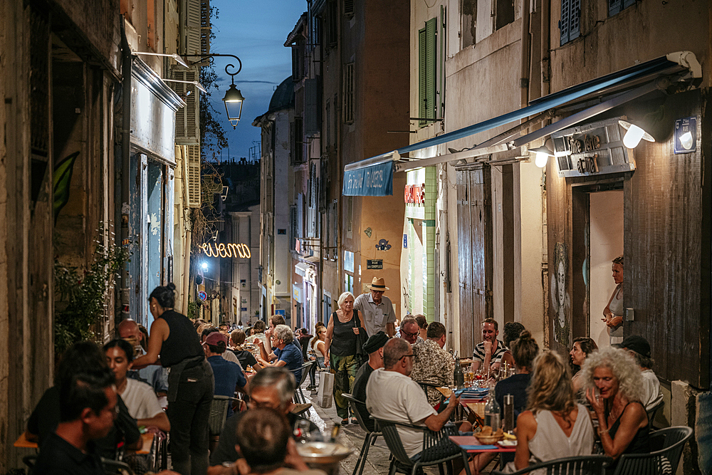 People dining at restaurant, Old town, Marseille, Provence Alpes Cote d'Azur, Bouches du Rhone, France, Europe