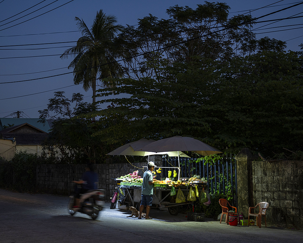 Food stall at night, Ong Lang, Phu Quoc Island, Vietnam