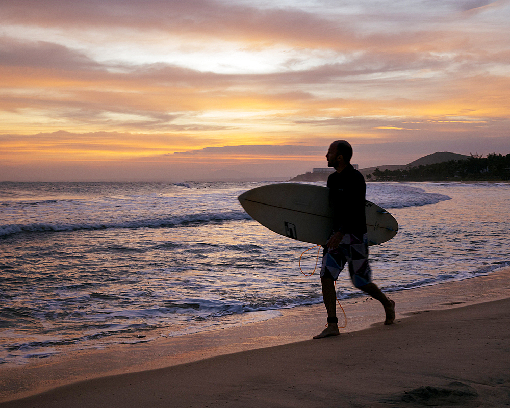 Sunset at Bãi đá Ông Địa Beach, Mũi Né, Bình Thuận Province, Vietnam