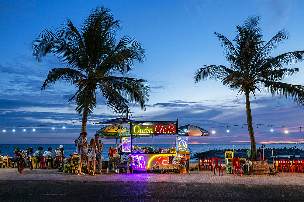 Taekaway food stalls at night, Mũi Né, Bình Thuận Province, Vietnam