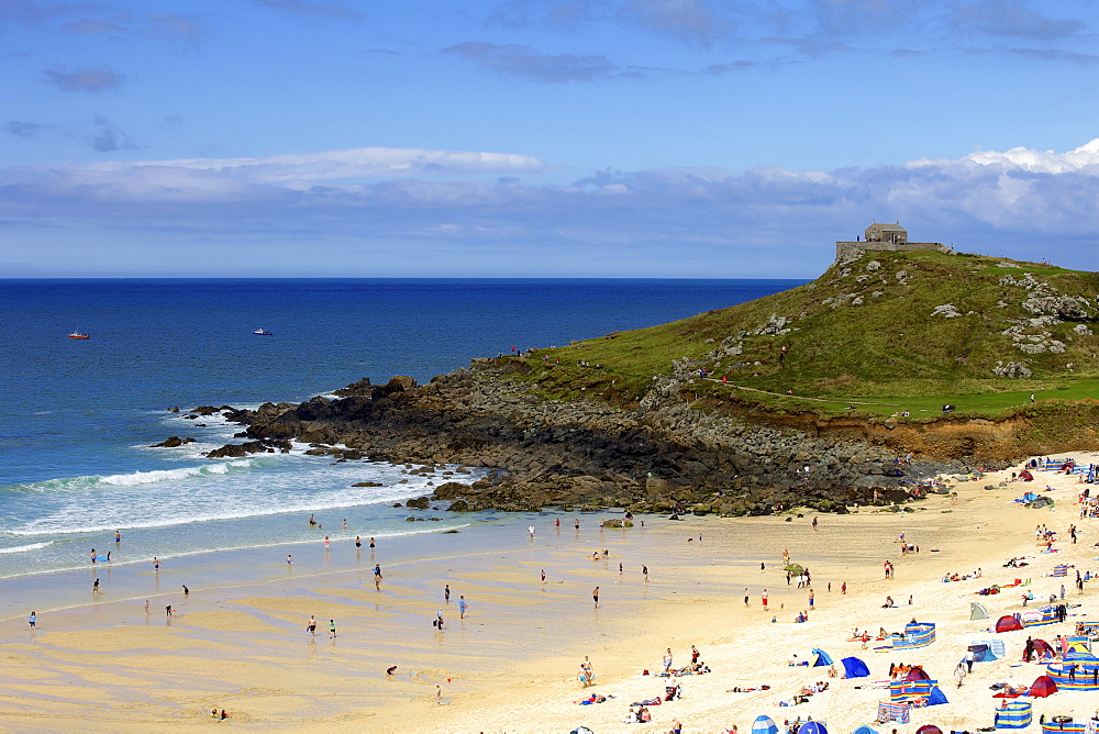 Overlooking Porthmeor Beach on a sunny summer day in St. Ives, Cornwall, England, United Kingdom, Europe