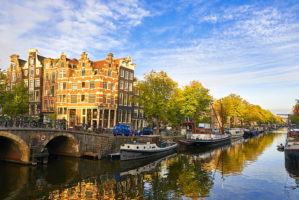 Houses and bridge where Prinsengracht meets Brouwersgracht in Amsterdam, North Holland, The Netherlands, Europe