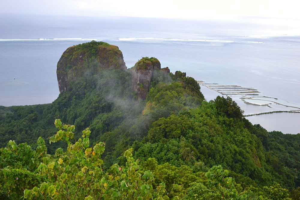 Sokehs Ridge, natural landmark of Pohnpei Island, Federated States of Micronesia, Caroline Islands, Micronesia, Pacific Ocean, Pacific