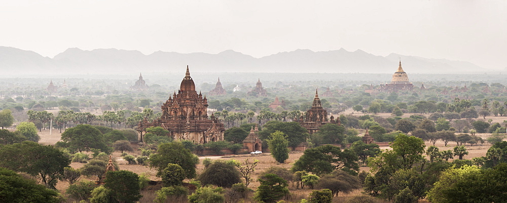 Bagan (Pagan) Buddhist Temples and Ancient City, Myanmar (Burma), Asia