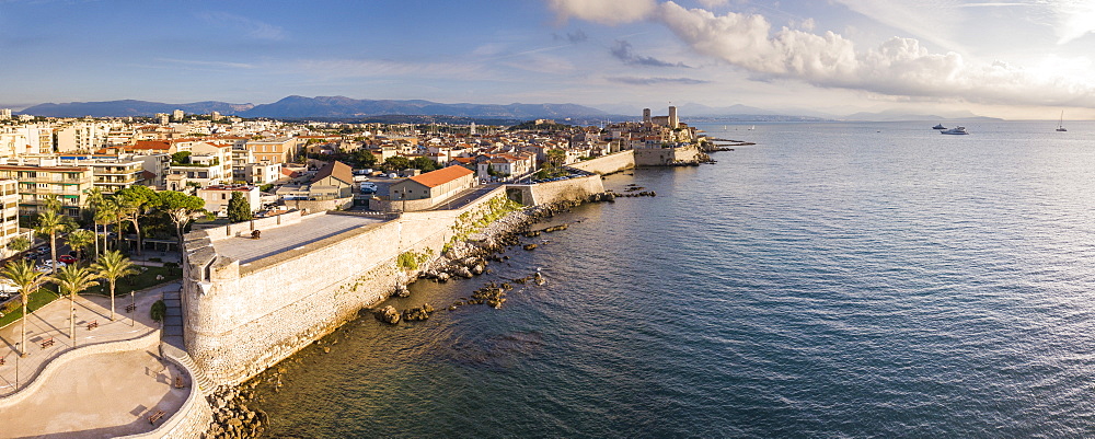 Antibes, Provence-Alpes-Cote d'Azur, French Riviera, France, Mediterranean, Europe