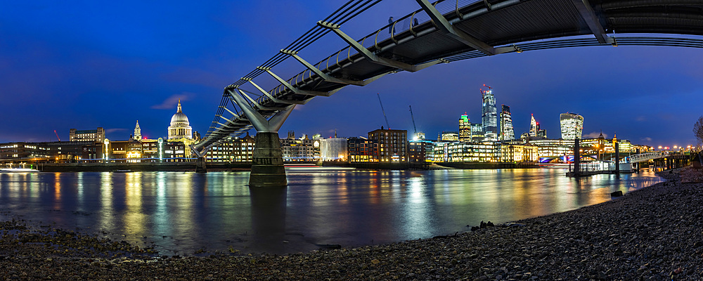 St. Pauls Cathedral and Millennium Bridge at night, City of London, London, England, United Kingdom, Europe