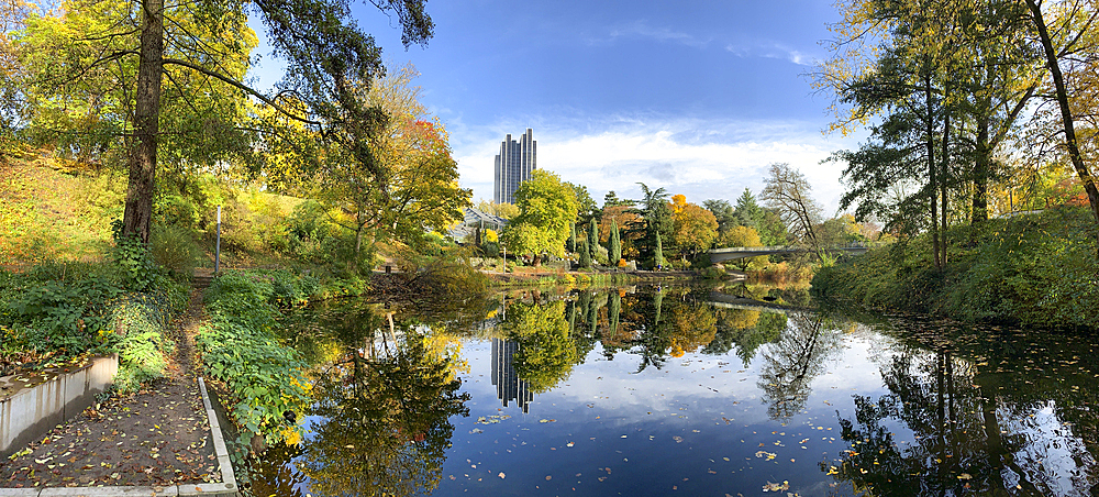 Hamburg Stadtpark (Hamburger Stadtpark) in the free and Hanseatic city of Hamburg, Northwest Germany, Europe