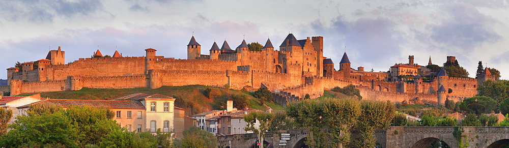 La Cite, medieval fortress city, Carcassonne, UNESCO World Heritage Site, Languedoc-Roussillon, France, Europe