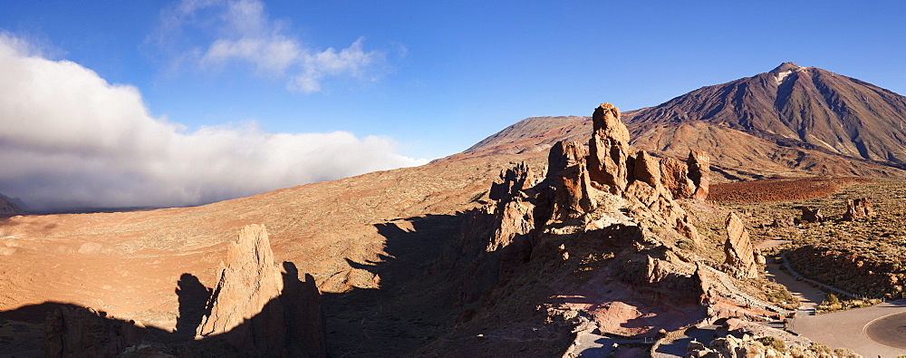 Los Roques, Caldera de las Canadas, Pico de Teide at sunset, National Park Teide, UNESCO World Heritage Natural Site, Tenerife, Canary Islands, Spain, Europe