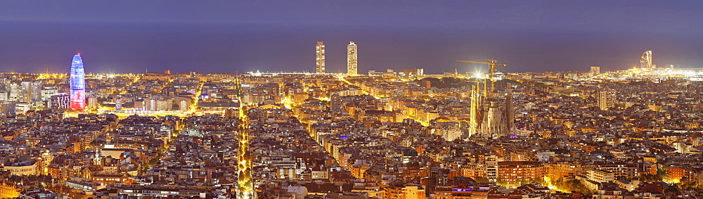 Barcelona skyline with Torre Agbar and Sagrada Familia by architect Antonio Gaudi, Barcelona, Catalonia, Spain, Europe