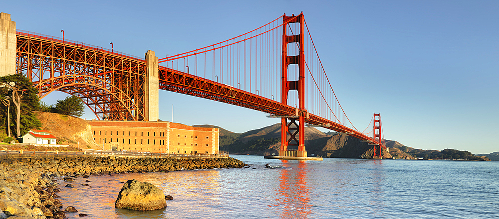 Golden Gate Bridge at sunrise, San Francisco Bay, California, United States of America, North America