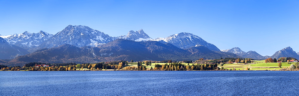 Hopfensee Lake in autumn, near Fussen, Allgau, Allgau Alps, Bavaria, Germany, Europe