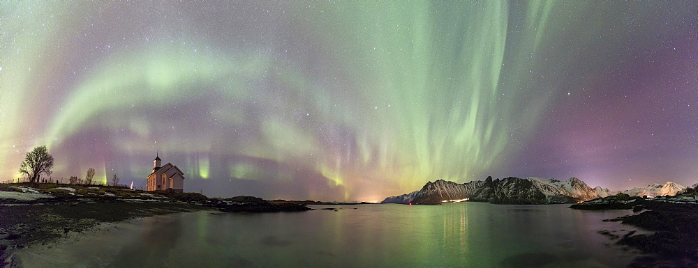 Panoramic of Northern Lights (Aurora borealis) on Gimsoy, Gimsoyand, Vagan municipality, Lofoten Islands, Nordland, Norway, Europe