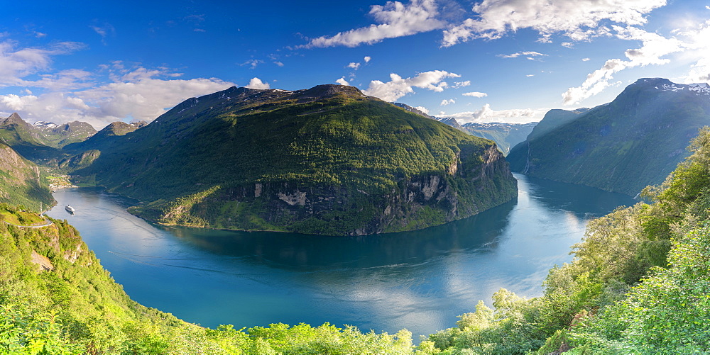 Panoramic of Geirangerfjord, UNESCO World Heritage Site, from the elevated Ornesvingen viewpoint, Stranda municipality, Sunnmore, More og Romsdal, Norway, Scandinavia, Europe