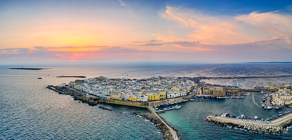 Aerial view of Gallipoli at sunset, Lecce province, Salento, Apulia, Italy, Europe