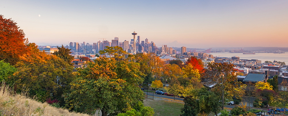 View of the Space Needle from Kerry Park, Seattle, Washington State, United States of America, North America