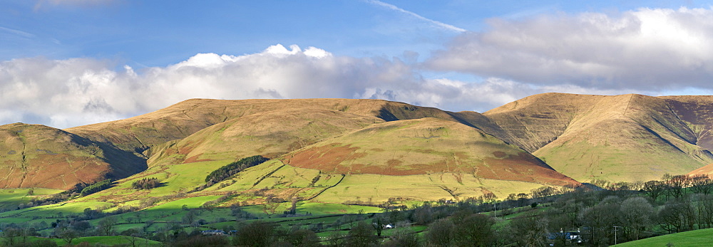 Panorama of The Howgill Fells near Sedbergh, Cumbria, England, United Kingdom, Europe