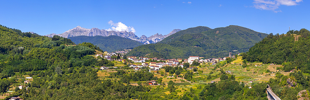 Apuane Mountains, Poggio, Garfagnana, Tuscany, Italy, Europe