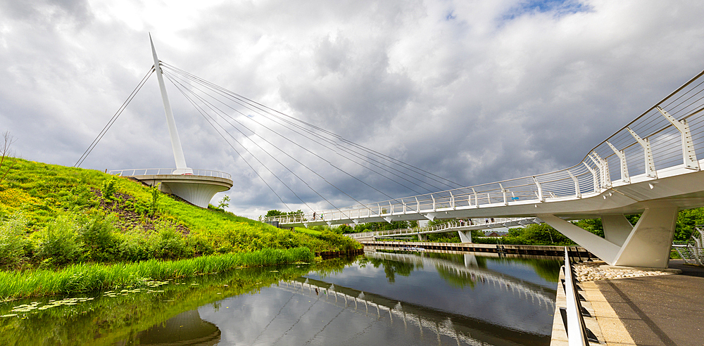 Stockingfield Bridge, Forth and Clyde Canal, Glasgow, Scotland, United Kingdom, Europe