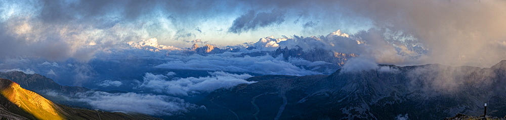 Alta Via Bepi Zac, sunset on Dolomites, Veneto, Italy, Europe