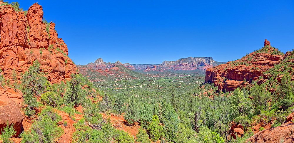 View of Sedona from the north slope of the Twin Buttes, Arizona, United States of America, North America