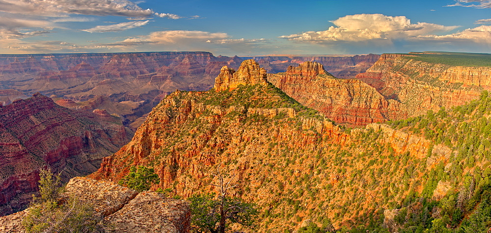 Panorama of the Sinking Ship and Coronado Butte on the south rim of the Grand Canyon, Grand Canyon National Park, UNESCO World Heritage Site, Arizona, United States of America, North America