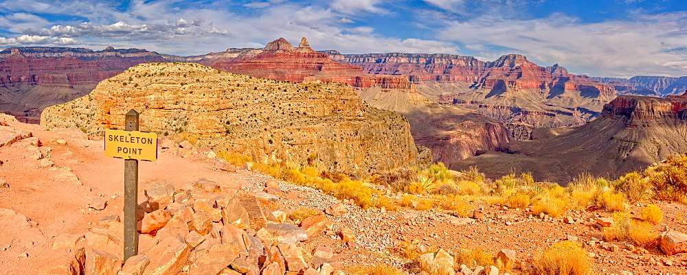 Grand Canyon view from Skeleton Point along the South Kaibab Trail on the south rim, Grand Canyon National Park, UNESCO World Heritage Site, Arizona, United States of America, North America