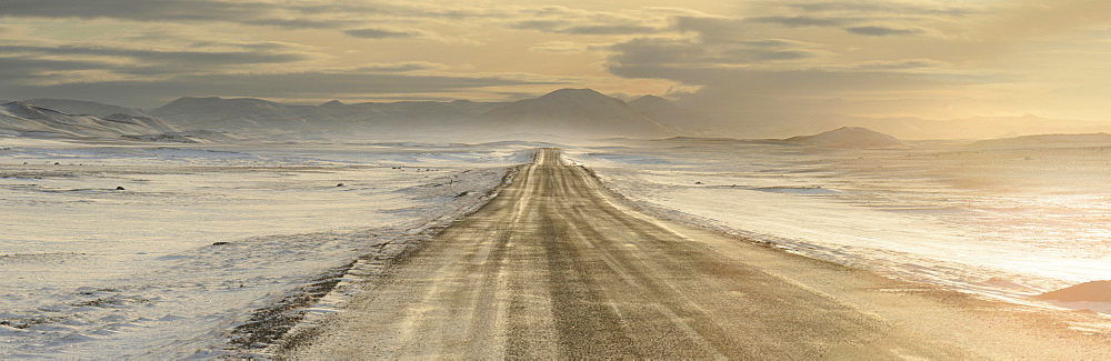 Road leading to Modrudalur Ranch, Iceland, Polar Regions