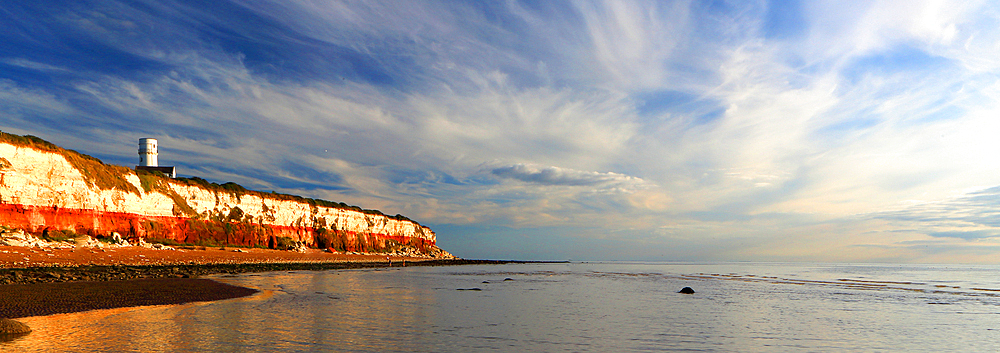 Hunstanton Cliffs (Cretaceous chalk and carstone), Hunstanton, Norfolk, England, UK