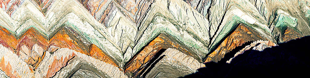 Patterns of colorful mountains, Serrania de Hornocal, Humahuaca, Jujuy, Argentina