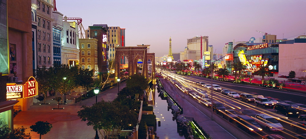 Las Vegas Boulevard, The Strip, Las Vegas, Nevada, USA, North America