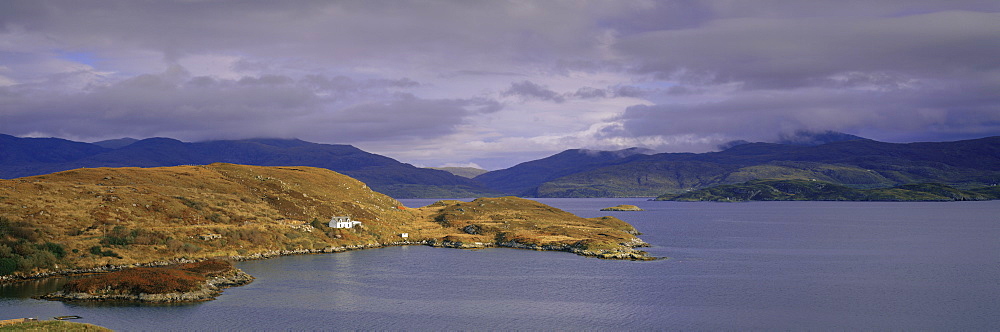 Lone cottage near Tarbert, Isle of Harris, Outer Hebrides, Scotland, United Kingdom, Europe