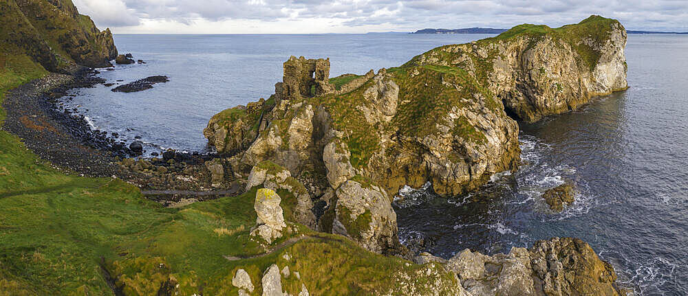 The ruins of Kinbane Castle on the Causeway Coast, County Antrim, Ulster, Northern Ireland, United Kingdom, Europe