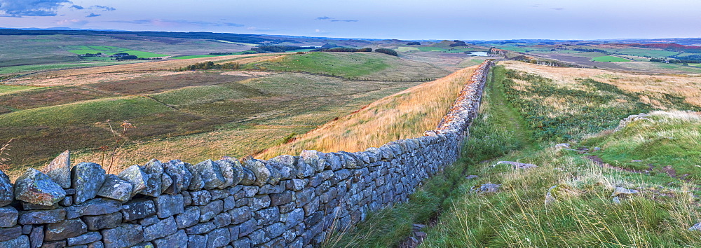 Winshield Crags, Hadrian's Wall, UNESCO World Heritage Site, Melkridge, Haltwhistle, Northumberland, England, United Kingdom, Europe