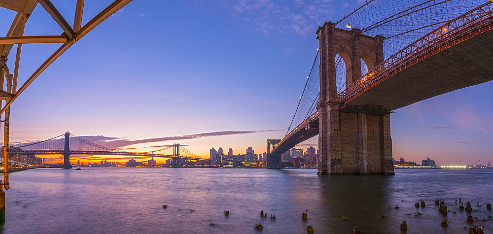 Brooklyn Bridge and Manhattan Bridge beyond, over East River, New York, United States of America, North America