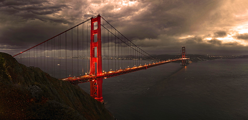Golden Gate Bridge with storm clouds, San Francisco, California, United States, North America