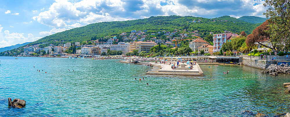 View of The Lungomare promenade and town of Opatija in background, Opatija, Kvarner Bay, Croatia, Europe