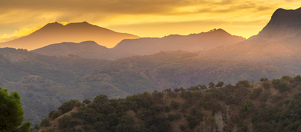 View of Mount Etna from Savoca at sunset, Savoca, Messina, Sicily, Italy, Mediterranean, Europe